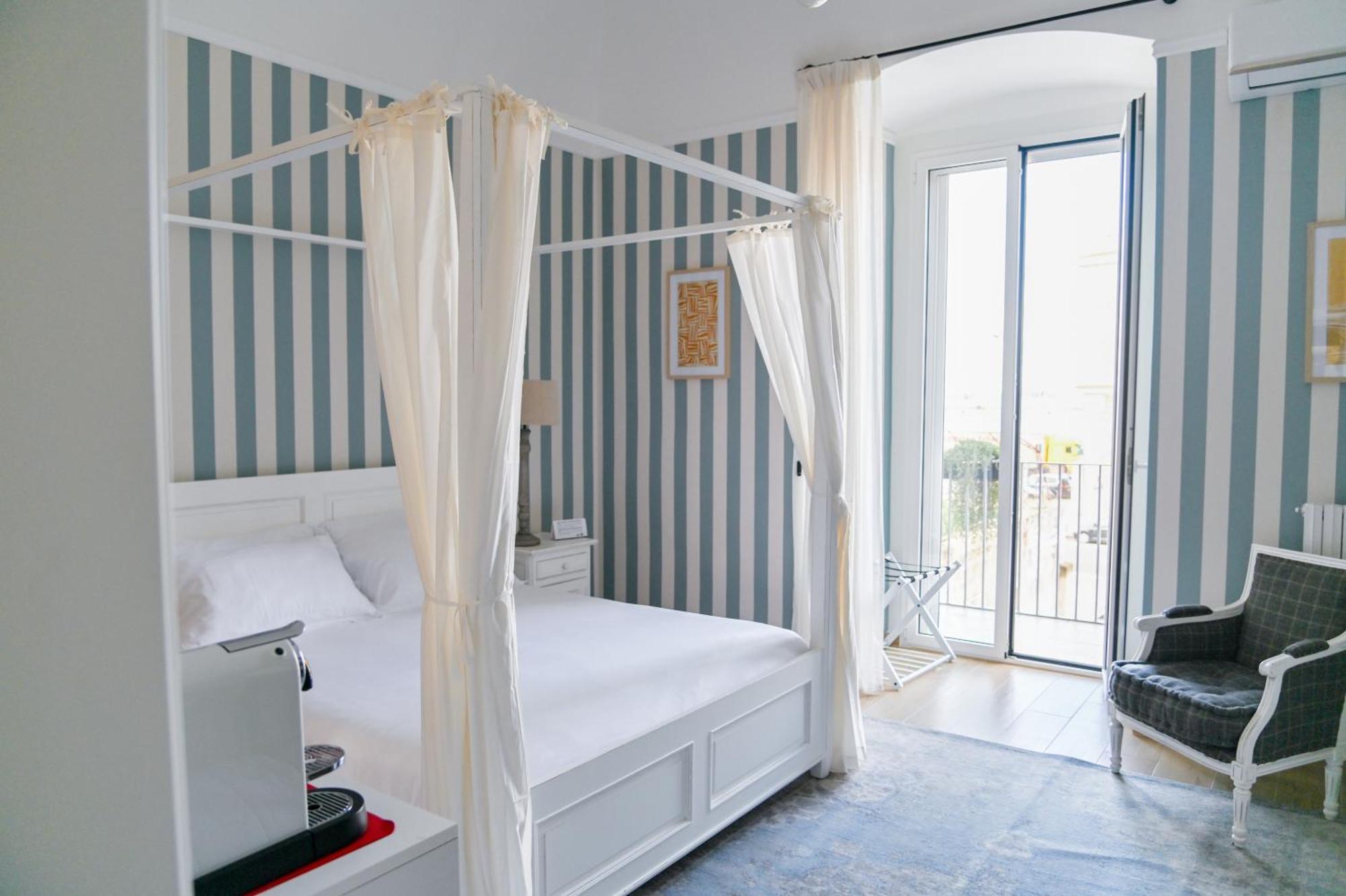 Le Residenze Del Capitano Hotel Bari Exterior photo
